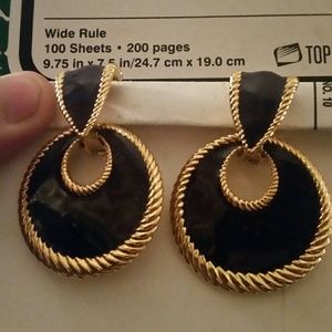 Vintage Black and Gold Hoop Teardrop Clip Earrings